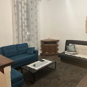 https://superbe-appartement-avec-parking-gratuit-vaulx-en-velin.hotels-rhonealpes.com